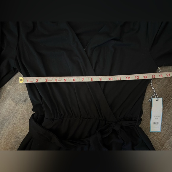 Draper James Knit Fit & Flare Dress-Size Small - Picture 6 of 8